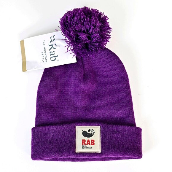 NWT Rab Essential Bobble Purple Quartz Hat with a Pom Pom - Picture 1 of 4